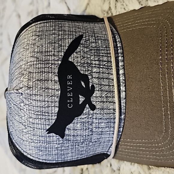 prAna Clever Fox Journeyman Trucker Hat one size olive green, black and grey. - Picture 5 of 5